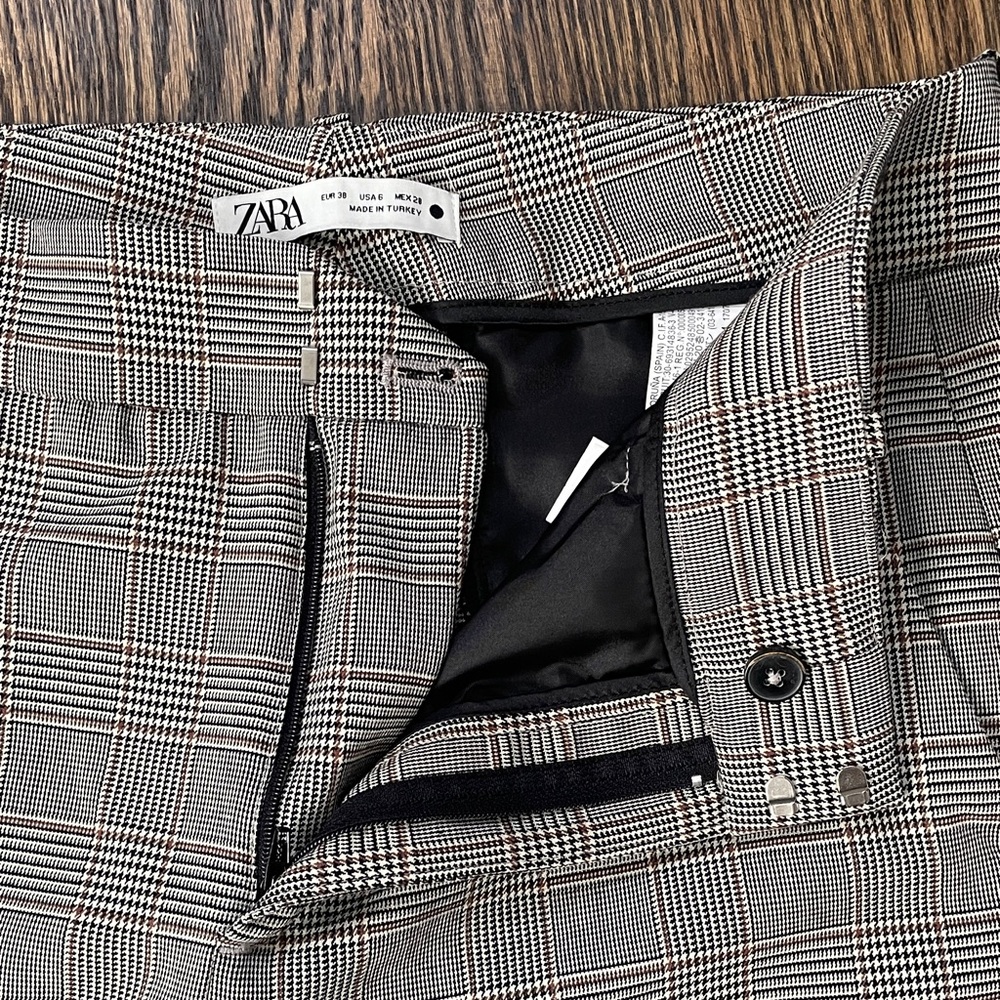 Zara Gray Plaid Pants - Picture 6 of 10